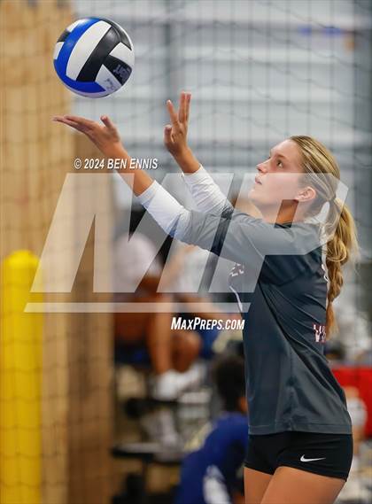 Thumbnail 2 in Lowndes vs. Central (You Got Served) photogallery.