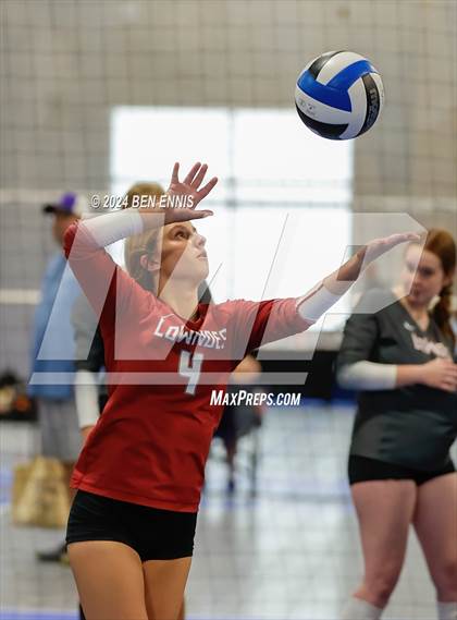 Thumbnail 3 in Lowndes vs. Central (You Got Served) photogallery.