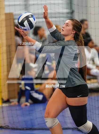 Thumbnail 1 in Lowndes vs. Central (You Got Served) photogallery.