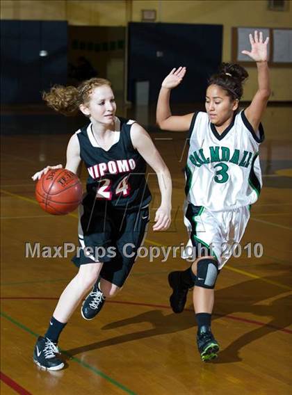 Thumbnail 1 in Nipomo vs Palmdale (Santa Barbara Tournament of Champions) photogallery.