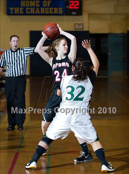 Thumbnail 3 in Nipomo vs Palmdale (Santa Barbara Tournament of Champions) photogallery.