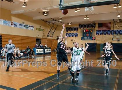 Thumbnail 1 in Nipomo vs Palmdale (Santa Barbara Tournament of Champions) photogallery.