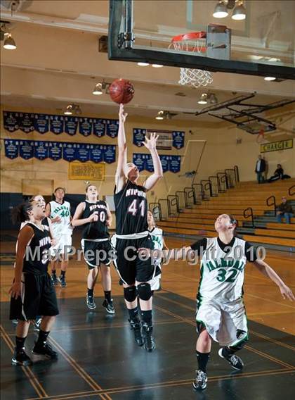 Thumbnail 3 in Nipomo vs Palmdale (Santa Barbara Tournament of Champions) photogallery.