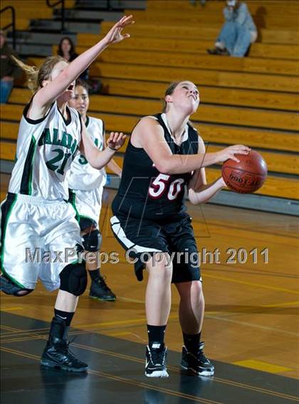 Thumbnail 3 in Nipomo vs Palmdale (Santa Barbara Tournament of Champions) photogallery.