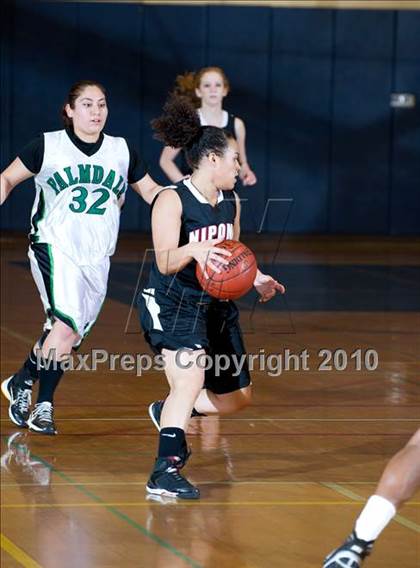 Thumbnail 2 in Nipomo vs Palmdale (Santa Barbara Tournament of Champions) photogallery.