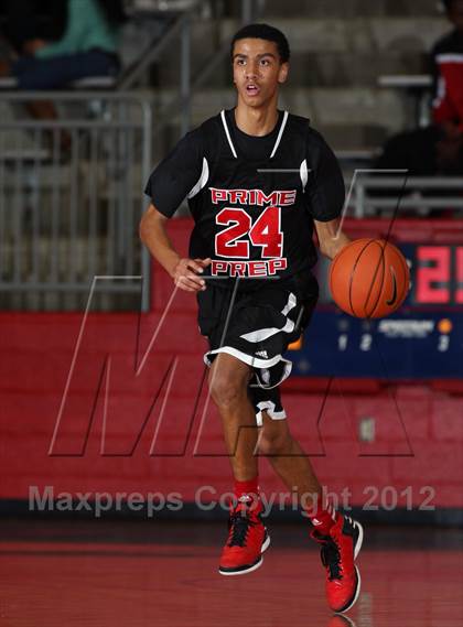 Thumbnail 1 in Prime Prep vs. Carroll (Thanksgiving Hoopfest) photogallery.