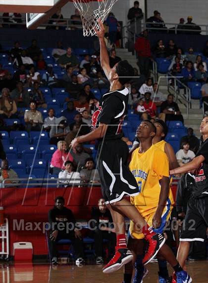 Thumbnail 1 in Prime Prep vs. Carroll (Thanksgiving Hoopfest) photogallery.