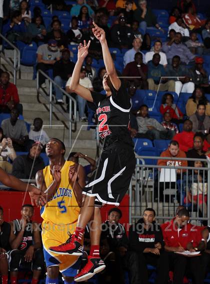 Thumbnail 2 in Prime Prep vs. Carroll (Thanksgiving Hoopfest) photogallery.