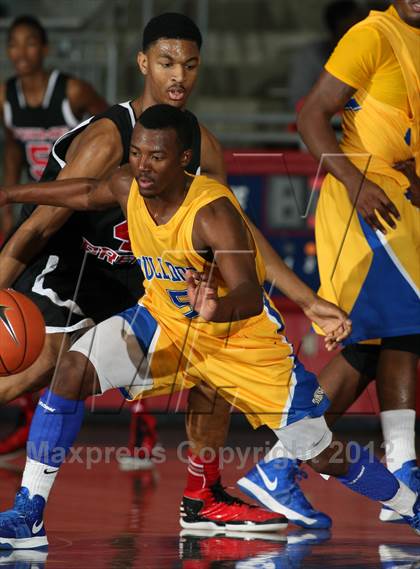 Thumbnail 2 in Prime Prep vs. Carroll (Thanksgiving Hoopfest) photogallery.