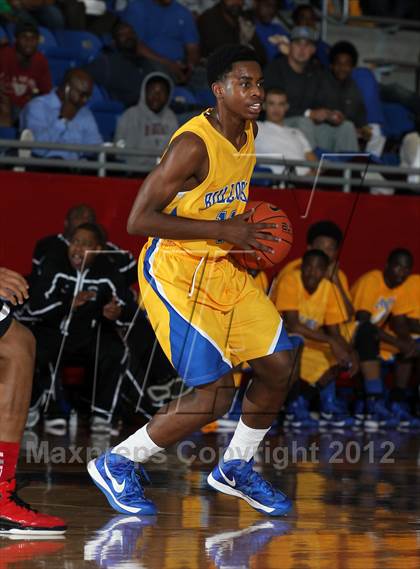 Thumbnail 3 in Prime Prep vs. Carroll (Thanksgiving Hoopfest) photogallery.