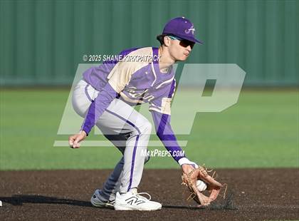 Thumbnail 1 in Life Waxahachie @ Alvarado photogallery.
