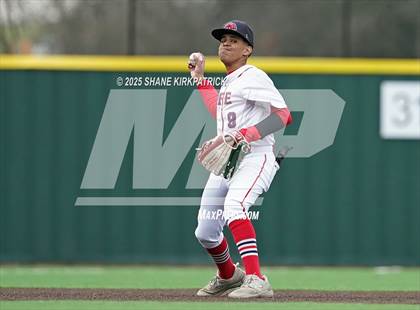 Thumbnail 1 in Life Waxahachie @ Alvarado photogallery.