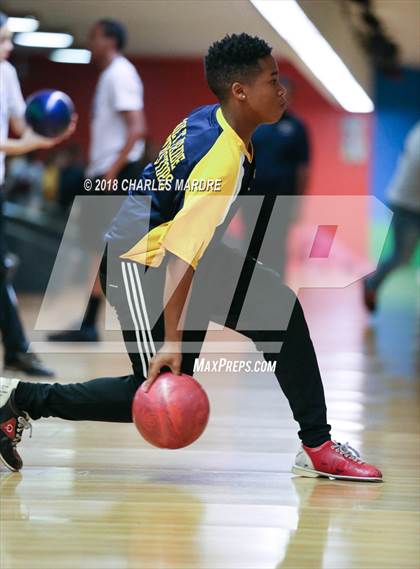 Thumbnail 1 in Patriot Athletic Conference photogallery.
