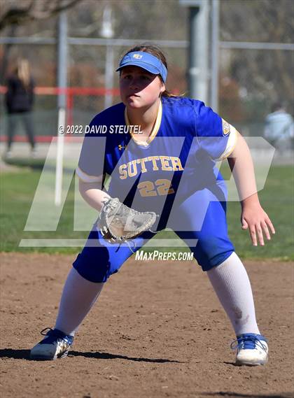 Thumbnail 2 in Lassen vs. Sutter (Pleasant Valley Tournament) photogallery.