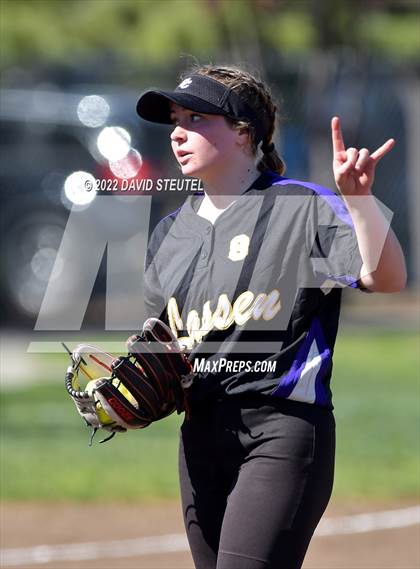 Thumbnail 2 in Lassen vs. Sutter (Pleasant Valley Tournament) photogallery.