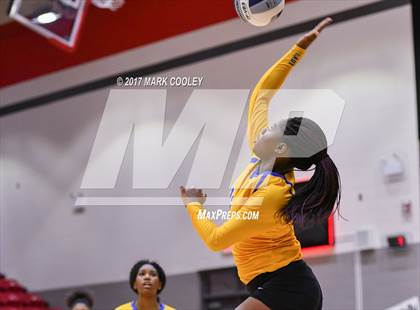 Thumbnail 2 in La Vega @ Lorena photogallery.