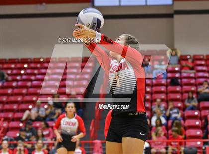 Thumbnail 1 in La Vega @ Lorena photogallery.