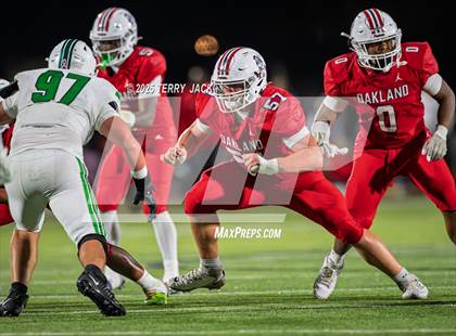 Thumbnail 2 in Green Hill vs. Oakland (TSSAA DIV 1 Class 6A Round 3) photogallery.