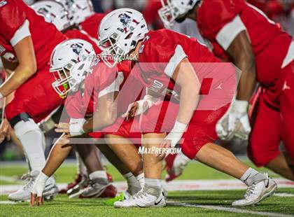 Thumbnail 1 in Green Hill vs. Oakland (TSSAA DIV 1 Class 6A Round 3) photogallery.