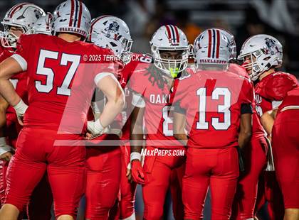 Thumbnail 3 in Green Hill vs. Oakland (TSSAA DIV 1 Class 6A Round 3) photogallery.