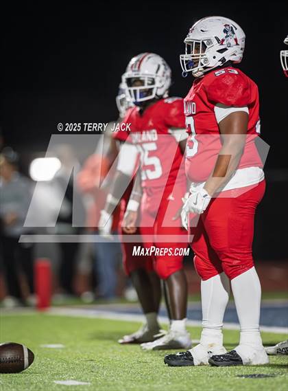 Thumbnail 3 in Green Hill vs. Oakland (TSSAA DIV 1 Class 6A Round 3) photogallery.