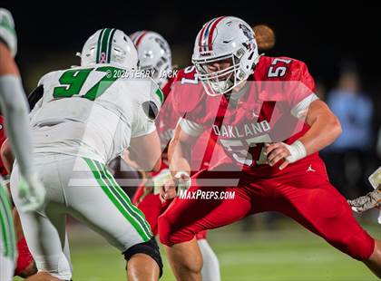 Thumbnail 3 in Green Hill vs. Oakland (TSSAA DIV 1 Class 6A Round 3) photogallery.