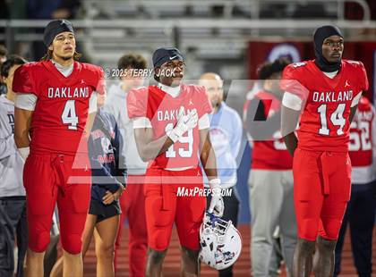 Thumbnail 2 in Green Hill vs. Oakland (TSSAA DIV 1 Class 6A Round 3) photogallery.