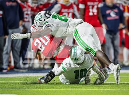 Thumbnail 1 in Green Hill vs. Oakland (TSSAA DIV 1 Class 6A Round 3) photogallery.