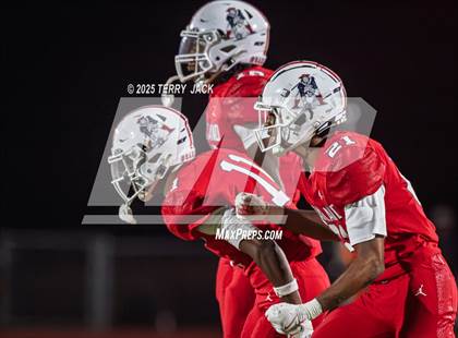 Thumbnail 3 in Green Hill vs. Oakland (TSSAA DIV 1 Class 6A Round 3) photogallery.