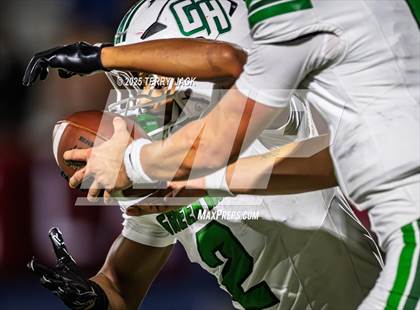 Thumbnail 3 in Green Hill vs. Oakland (TSSAA DIV 1 Class 6A Round 3) photogallery.