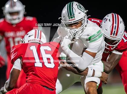 Thumbnail 3 in Green Hill vs. Oakland (TSSAA DIV 1 Class 6A Round 3) photogallery.