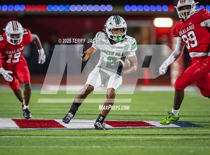 Thumbnail 3 in Green Hill vs. Oakland (TSSAA DIV 1 Class 6A Round 3) photogallery.