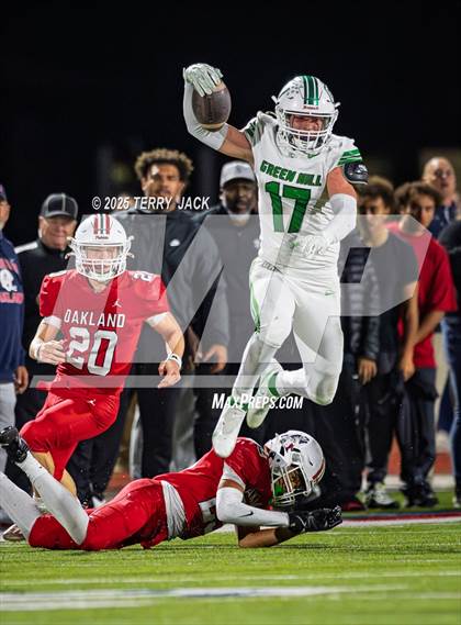 Thumbnail 1 in Green Hill vs. Oakland (TSSAA DIV 1 Class 6A Round 3) photogallery.
