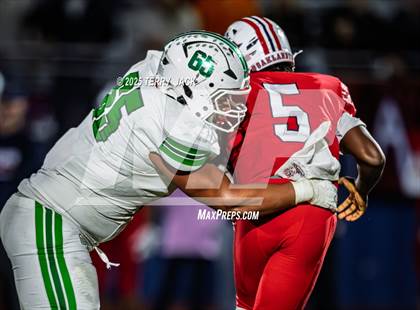 Thumbnail 2 in Green Hill vs. Oakland (TSSAA DIV 1 Class 6A Round 3) photogallery.