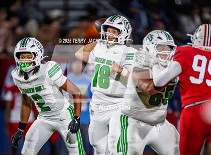 Thumbnail 1 in Green Hill vs. Oakland (TSSAA DIV 1 Class 6A Round 3) photogallery.