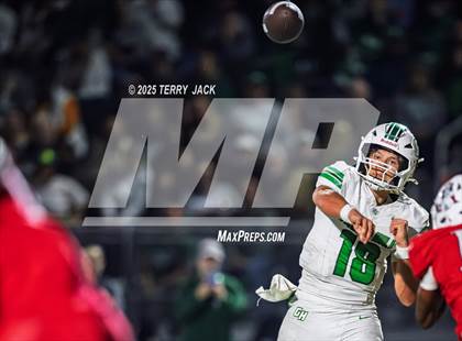 Thumbnail 1 in Green Hill vs. Oakland (TSSAA DIV 1 Class 6A Round 3) photogallery.