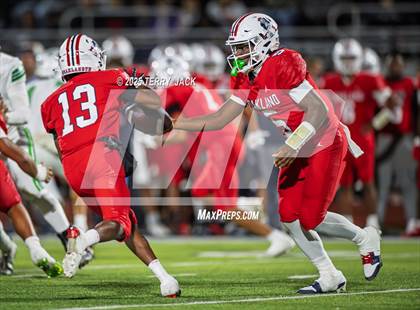 Thumbnail 3 in Green Hill vs. Oakland (TSSAA DIV 1 Class 6A Round 3) photogallery.