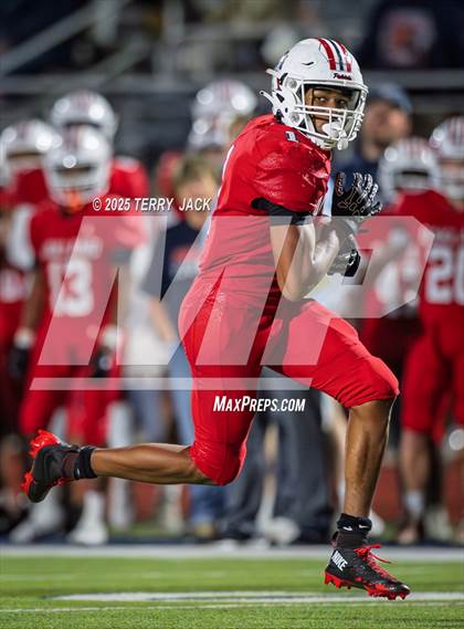 Thumbnail 2 in Green Hill vs. Oakland (TSSAA DIV 1 Class 6A Round 3) photogallery.