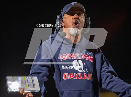 Thumbnail 3 in Green Hill vs. Oakland (TSSAA DIV 1 Class 6A Round 3) photogallery.