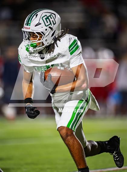 Thumbnail 1 in Green Hill vs. Oakland (TSSAA DIV 1 Class 6A Round 3) photogallery.