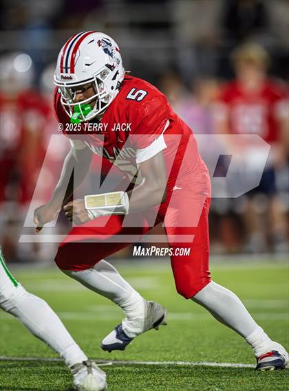 Thumbnail 1 in Green Hill vs. Oakland (TSSAA DIV 1 Class 6A Round 3) photogallery.