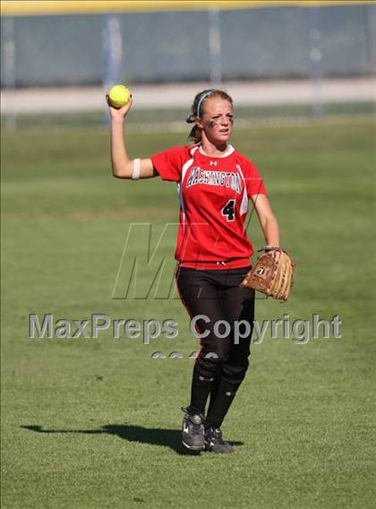 Thumbnail 3 in Colbert vs Washington (Oklahoma State Championships) photogallery.