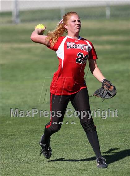 Thumbnail 1 in Colbert vs Washington (Oklahoma State Championships) photogallery.