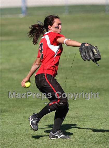 Thumbnail 1 in Colbert vs Washington (Oklahoma State Championships) photogallery.