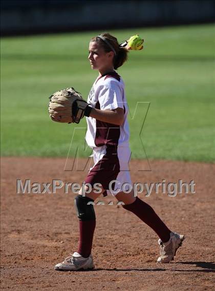 Thumbnail 3 in Colbert vs Washington (Oklahoma State Championships) photogallery.
