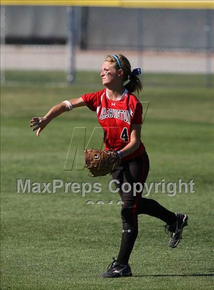 Thumbnail 2 in Colbert vs Washington (Oklahoma State Championships) photogallery.