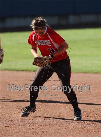 Thumbnail 1 in Colbert vs Washington (Oklahoma State Championships) photogallery.