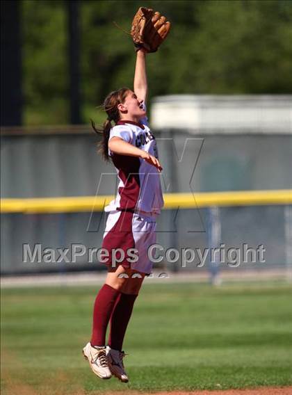 Thumbnail 1 in Colbert vs Washington (Oklahoma State Championships) photogallery.