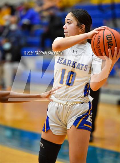 Thumbnail 3 in Klein Oak @ Klein photogallery.
