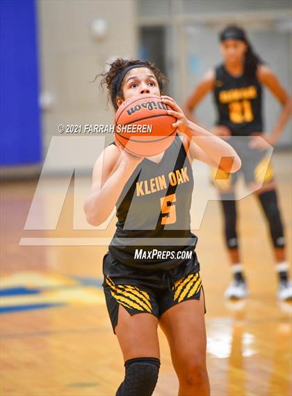 Thumbnail 3 in Klein Oak @ Klein photogallery.